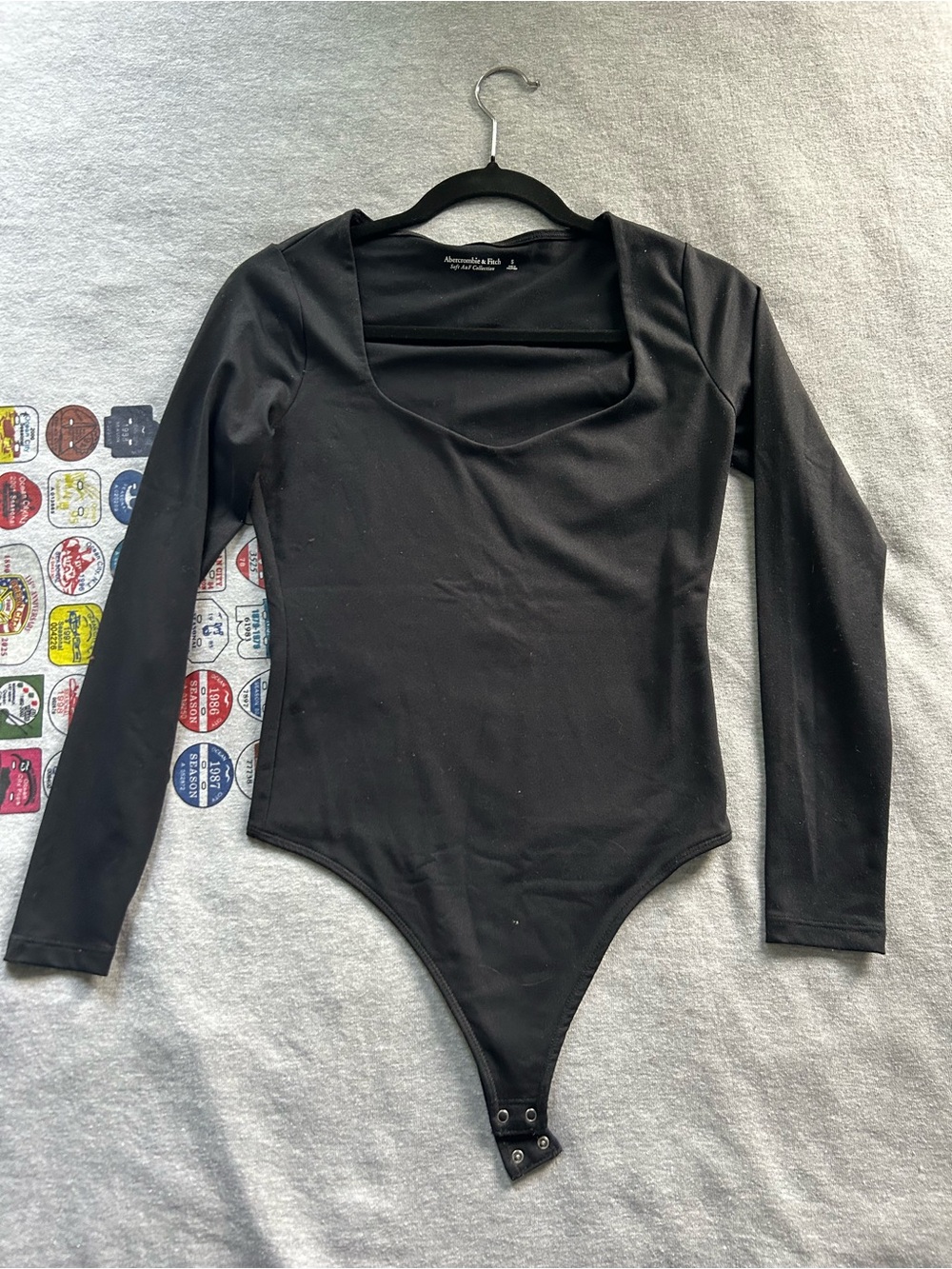 Abercrombie & Fitch Black Long-Sleeve Square-Neck Bodysuit